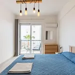 Must - Finikoudes Seaview Daire *