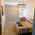 Daire Must - Finikoudes Seaview Larnaca