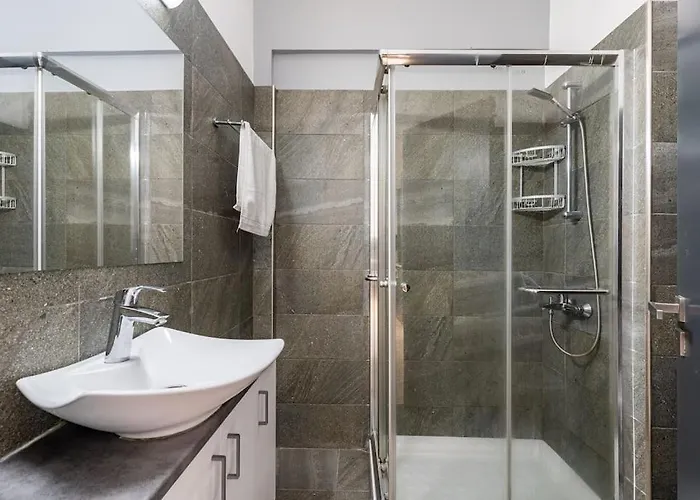 Apartment Must - Finikoudes Seaview Larnaca