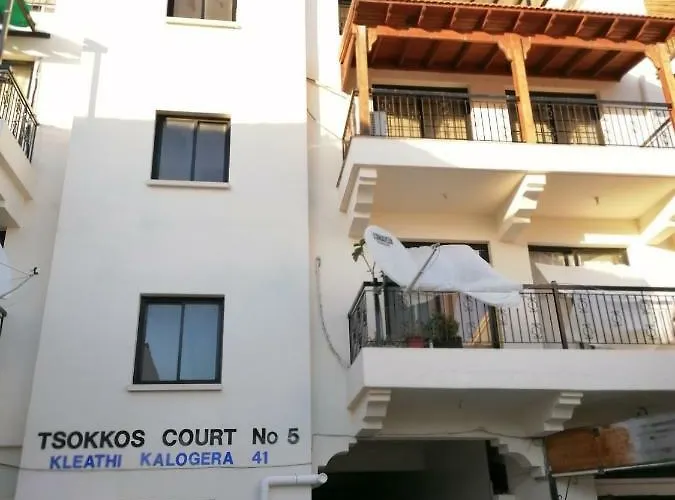 Must - Finikoudes Seaview Apartment *