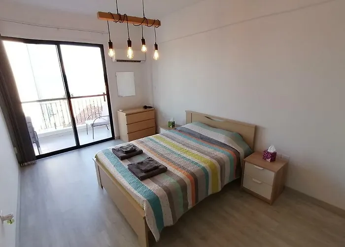 Apartment Must - Finikoudes Seaview Larnaca