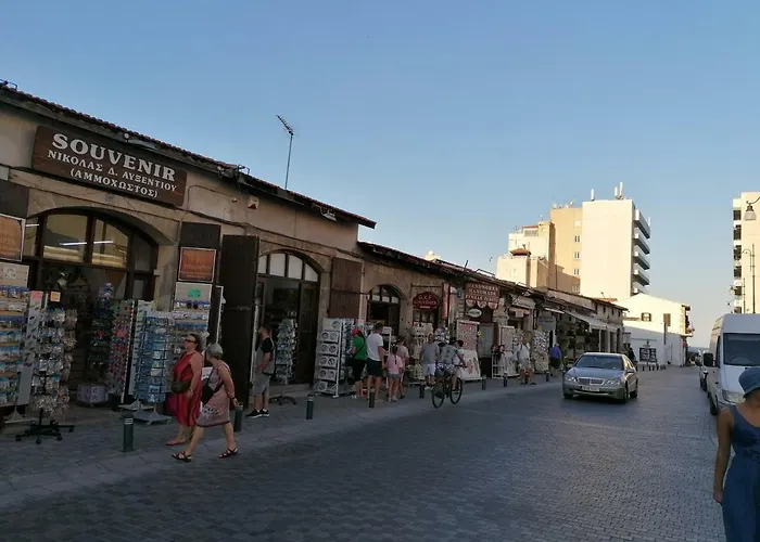 Apartment Must - Finikoudes Seaview Larnaca