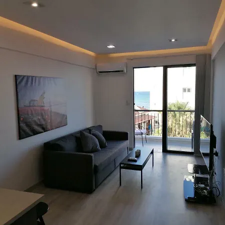 Apartament Must - Finikoudes Seaview Larnaca