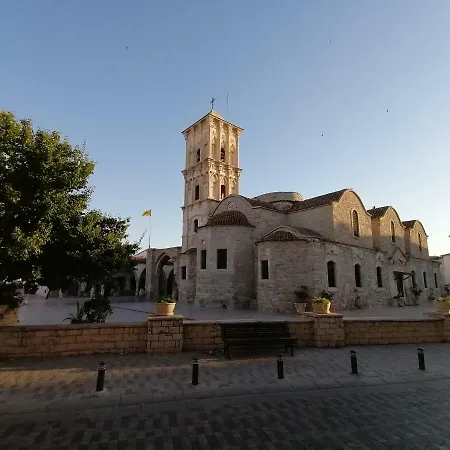 Must - Finikoudes Seaview Апартаменты *