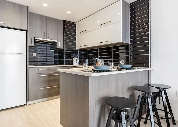 Must - Finikoudes Seaview * Lárnaca