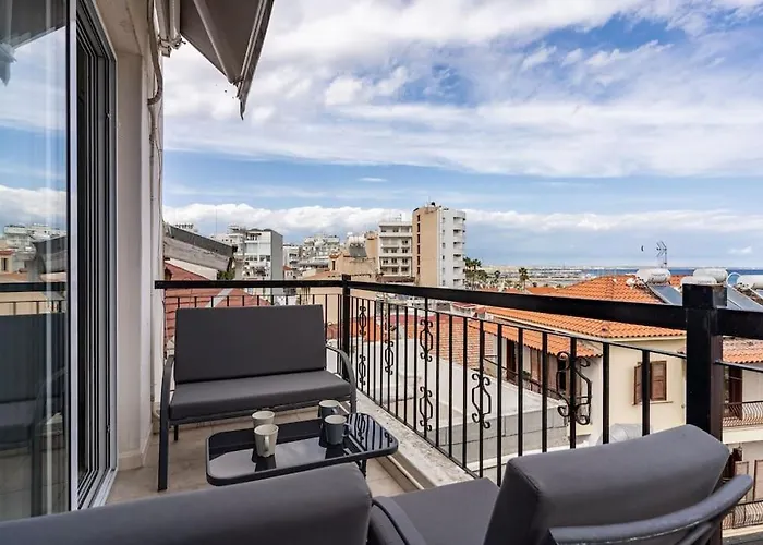 Appartement Must - Finikoudes Seaview