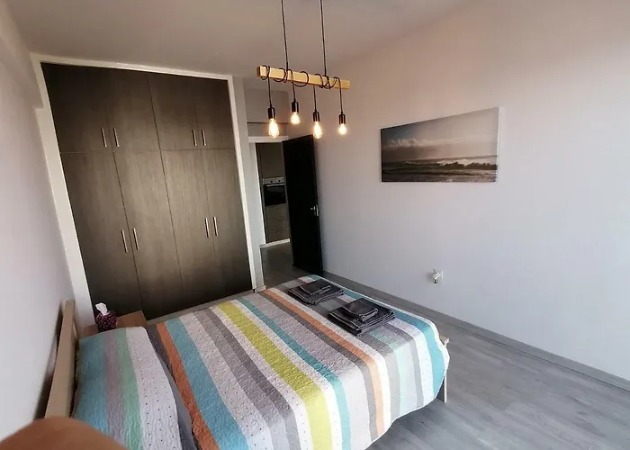 Apartamento Must - Finikoudes Seaview