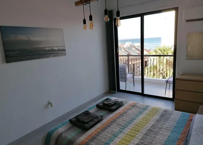 Must - Finikoudes Seaview * Lárnaca