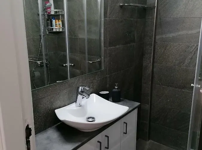 Must - Finikoudes Seaview *