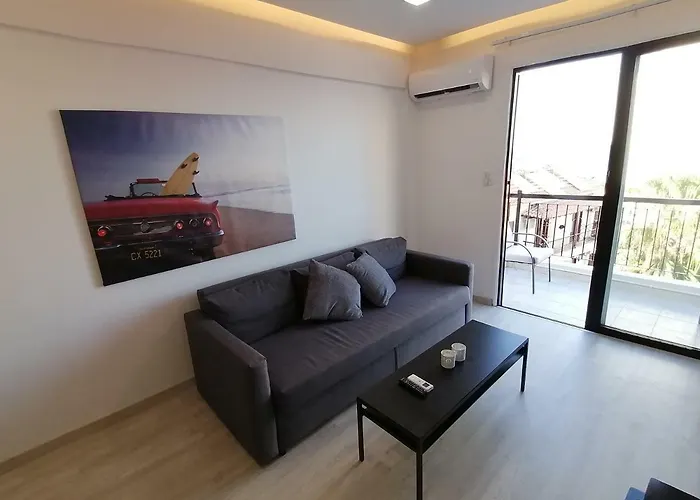 Apartamento Must - Finikoudes Seaview