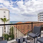Must - Finikoudes Seaview 公寓