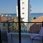 Must - Finikoudes Seaview * 拉纳卡