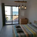 Must - Finikoudes Seaview 拉纳卡